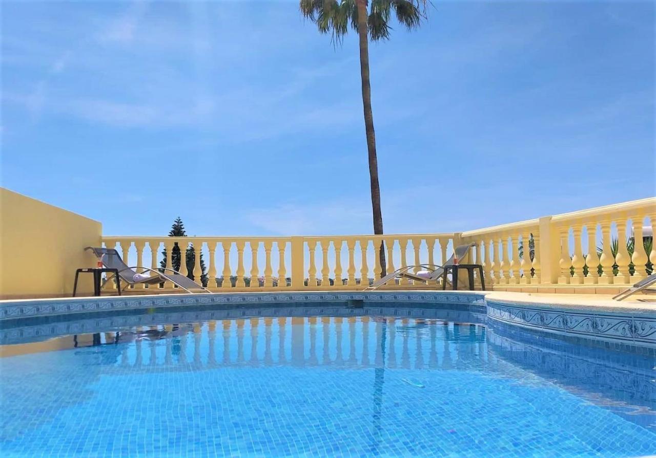 Anna's Ocean Villa