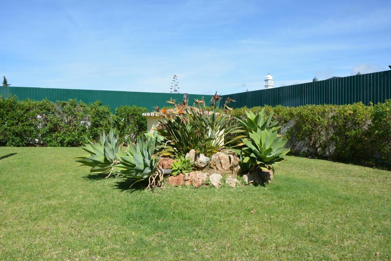 Villa Paraiso - 4 Bedrooms And Pool Albufeira