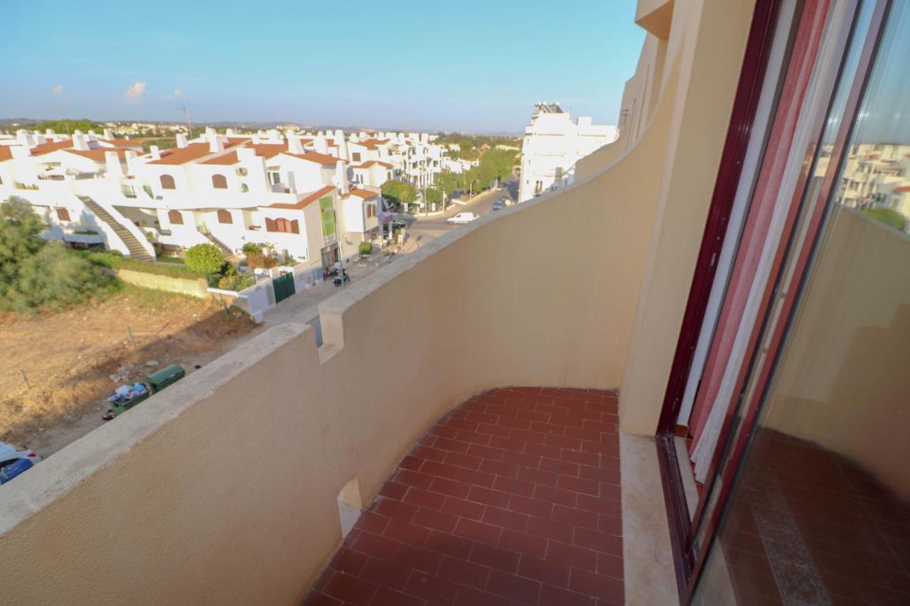 Aldeamento Vilanova Apartamento
