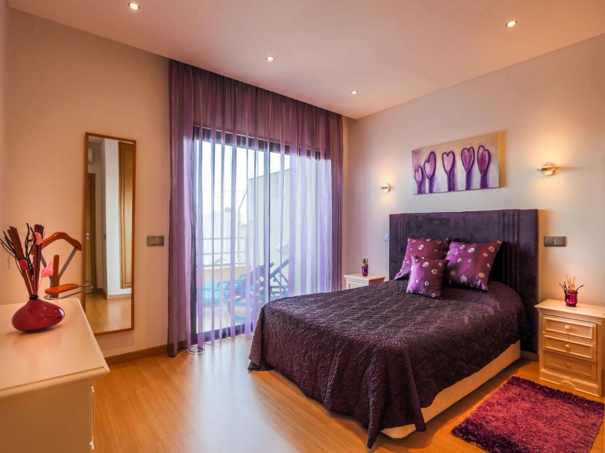 Villa V3, Jardins Branqueira6 Near Beach, *