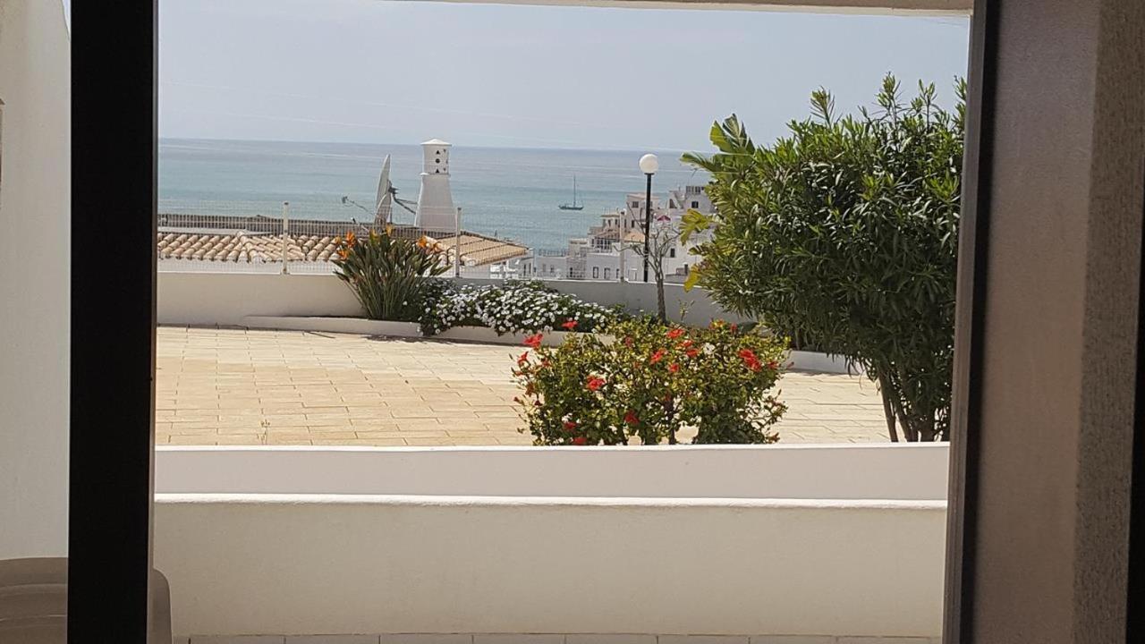Apartment Albufeira, With Terrace, Views, 5 Min To Albufeira