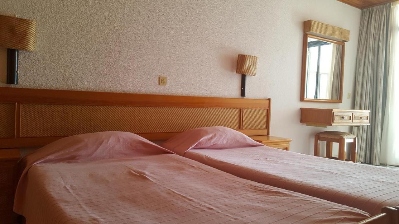 Apartment Albufeira, With Terrace, Views, 5 Min To *