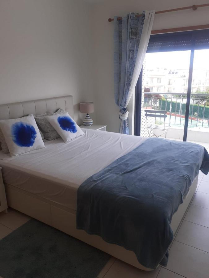 Vista Das Ondas Olhos De Agua Ii Apartment