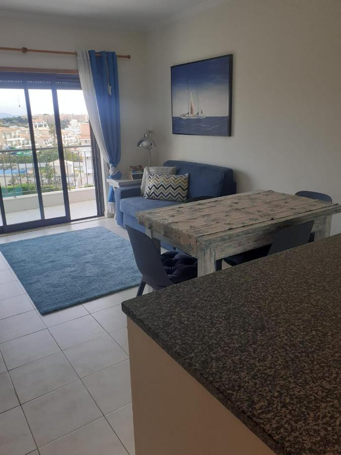 Vista Das Ondas Olhos De Agua Ii Apartment