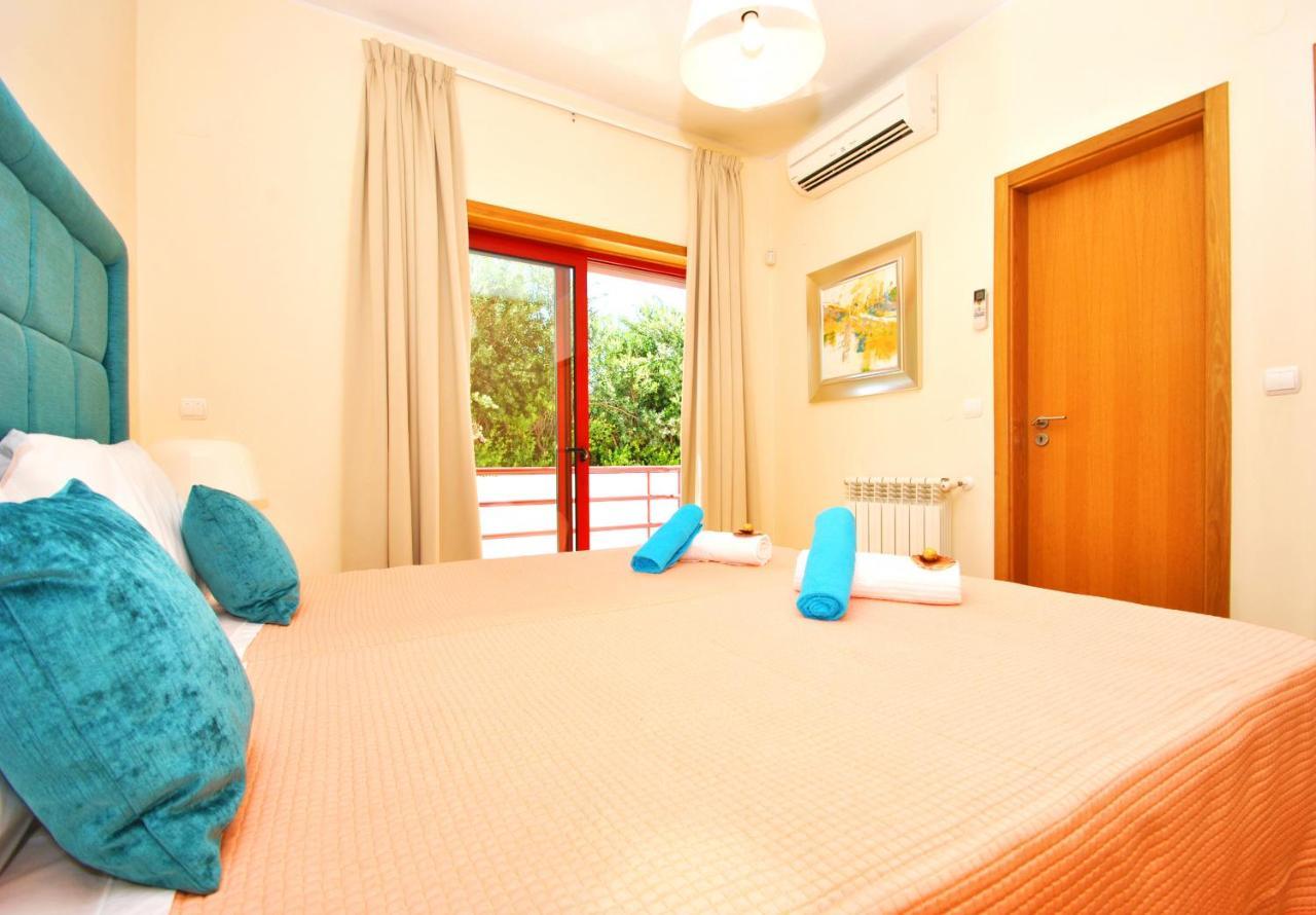 Villa Malibu By Algarve Vacation *