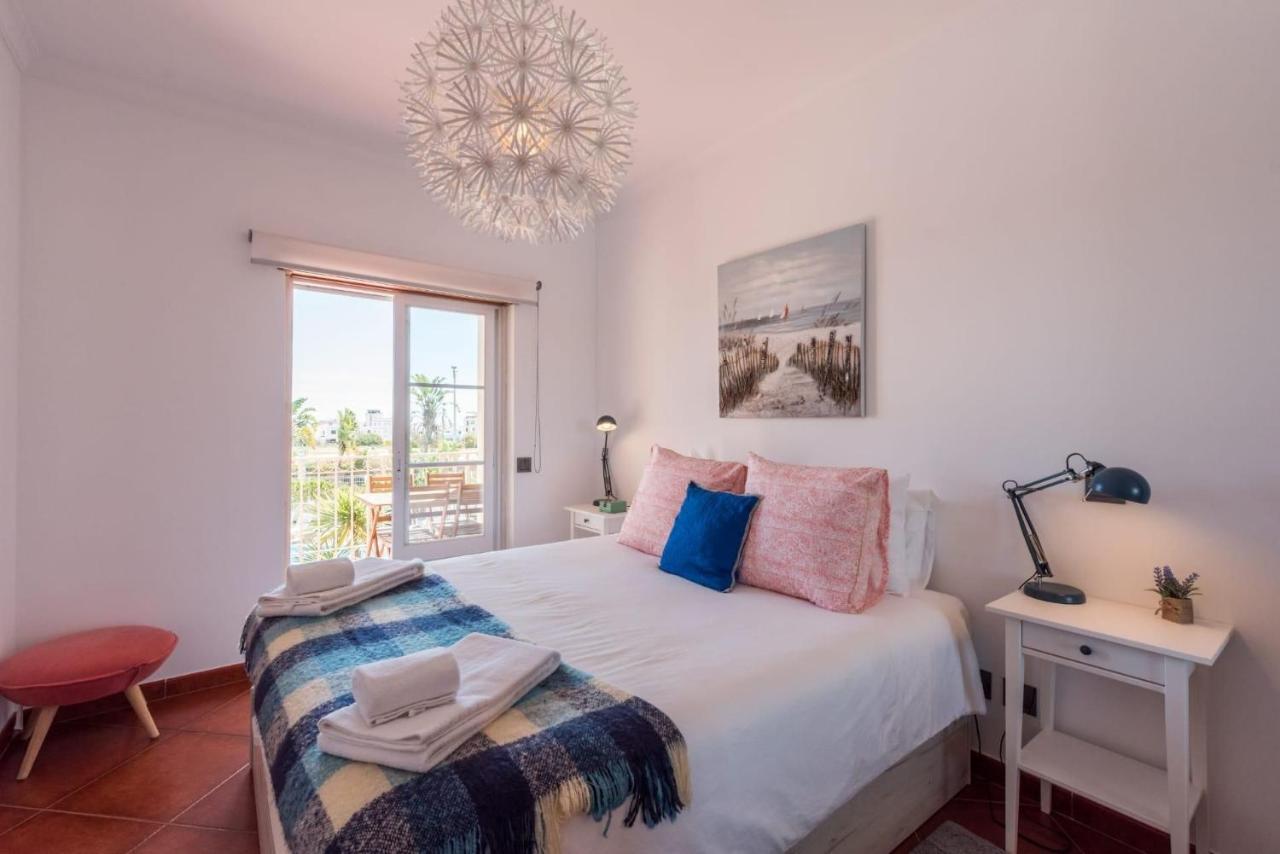 Sunny Escapes By Ocvillas Apartment *
