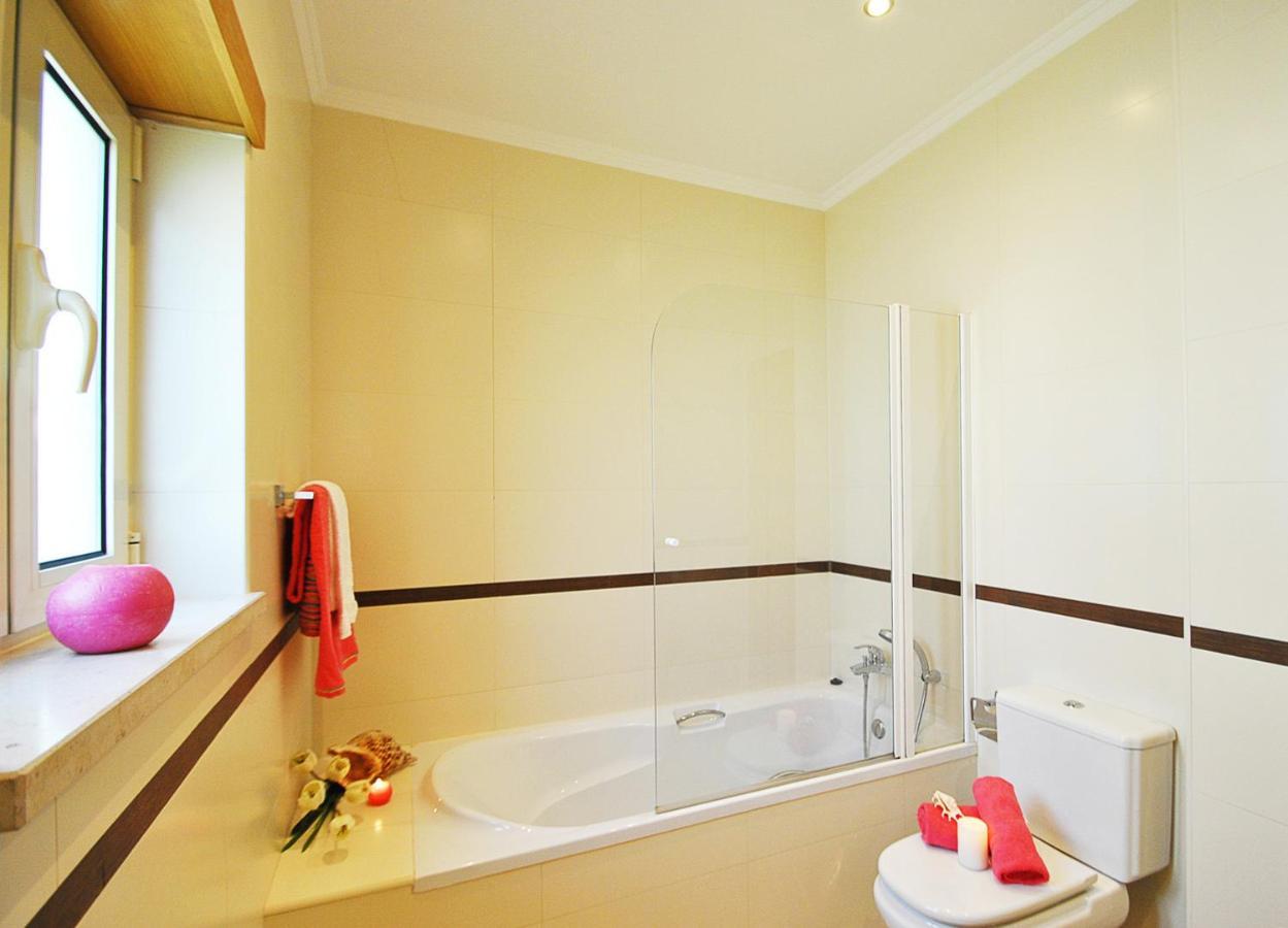 Anna Ant Villa *