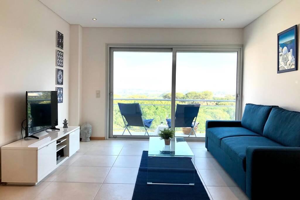 Falesia L Roof Pool * Albufeira