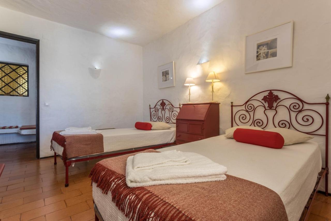 Morena Villa