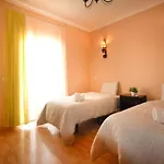 Villa Alice - Free Wifi & Air Co & Swimming Pool - By Bedzy