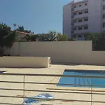 Modern 3 Bedroom Pool View.
