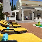 Corniche, Villa Privee, 4 Suites, Vue Mer, Piscine Au Sel, Chauffee Et Couverte