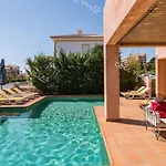 Villa Gale Beach - 100 Meters From Gale Beach
