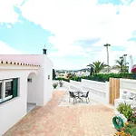 Villa Tibouchina