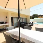 Eco Residence House - Privat Pool & Luxurious