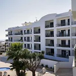 View Waves Apartment - Pool And Sea View & Tennis Court