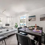 Villa Oahu