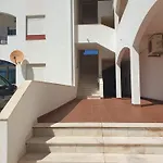 Apartment On The Strip Albufeira