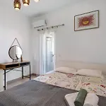 Oura Beach Apartment