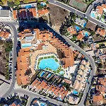 Villa Magna - Apt- 206 By Hellovacations