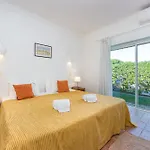 Villa Bolota