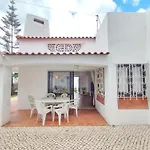 Oura Family House