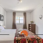 #075 Flat Near Strip Albufeira&5m Beach