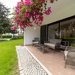Apt 77 - Sao Rafael By Hellovacations
