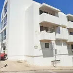 Old Town Apartment 5Min To The Beach