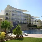 Condominio Encosta Da Orada By Garvetur