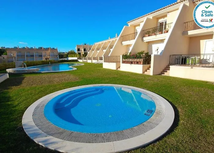 House F Sao Rafael Beach - Free Wifi & Airco, Netflix Ready - 300M From The Beach