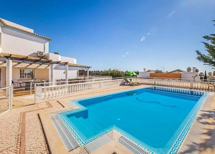 Casa Oliveira