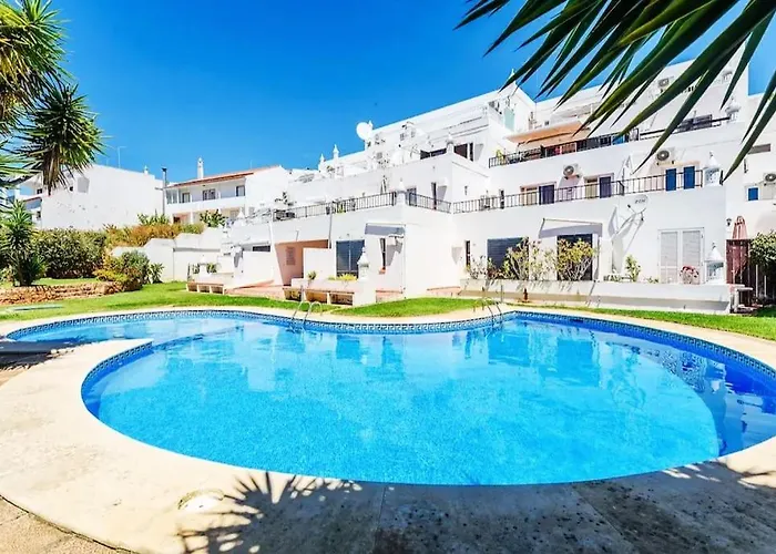 Albufeira - Sun, Pool And Marina View!