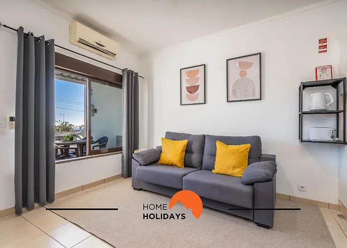 #253 Fernando Pessoa 28 By Home Holidays