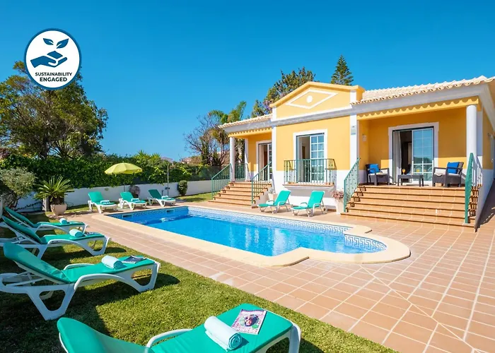 Luxury Villa In Olhos De Agua