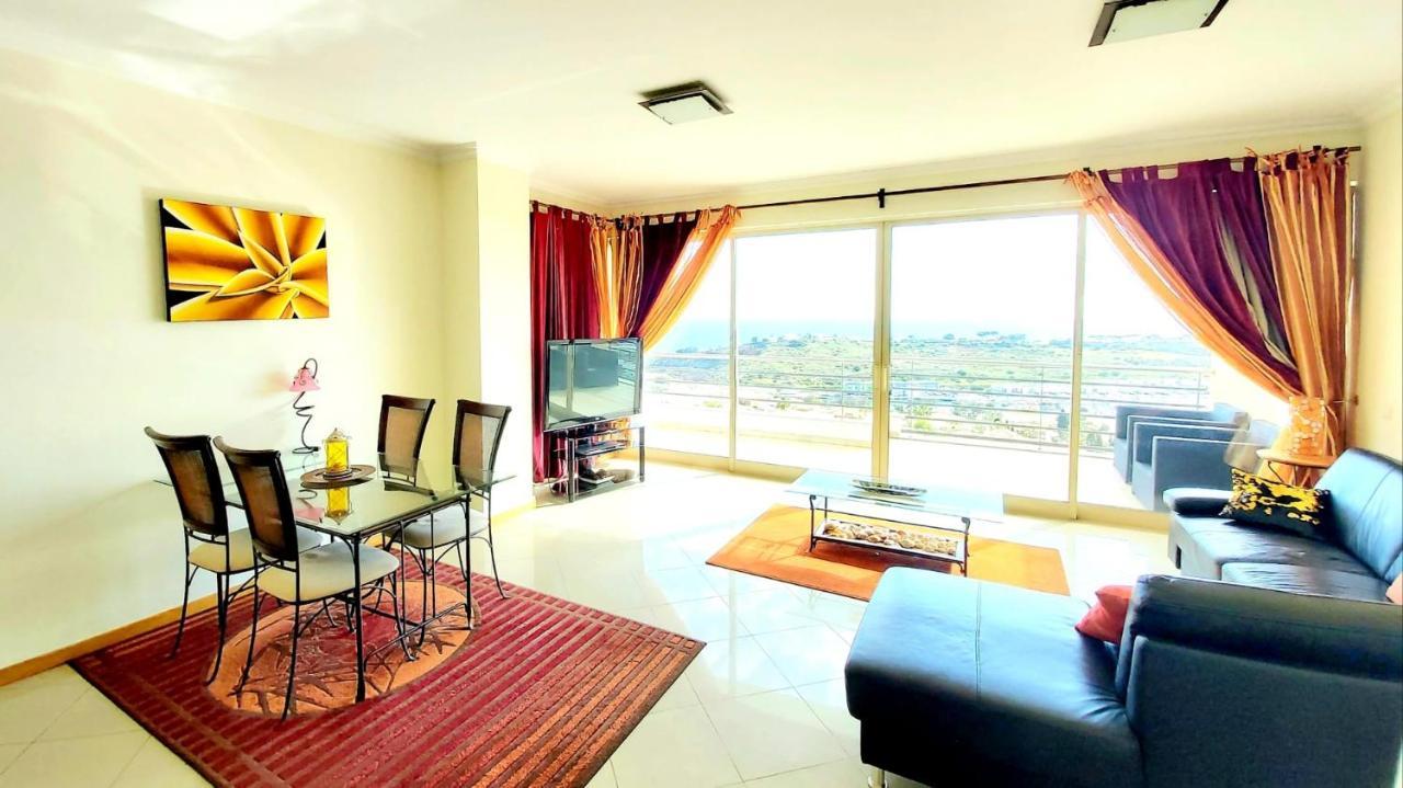 Penthouse With Sea Views Apartment