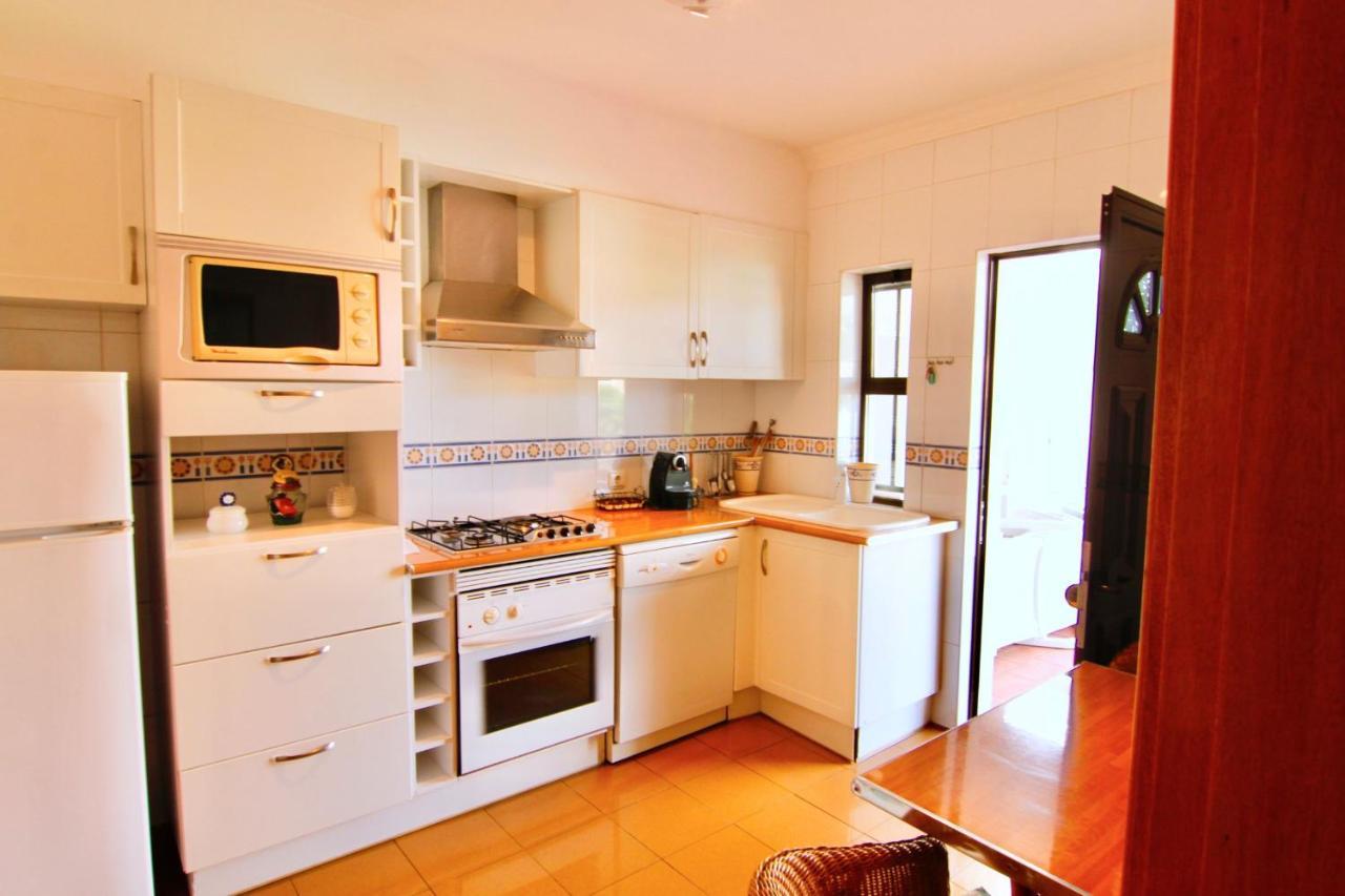 Lovelystay - Alto Dos Caliços 2br House With Garden Casa de Férias Albufeira