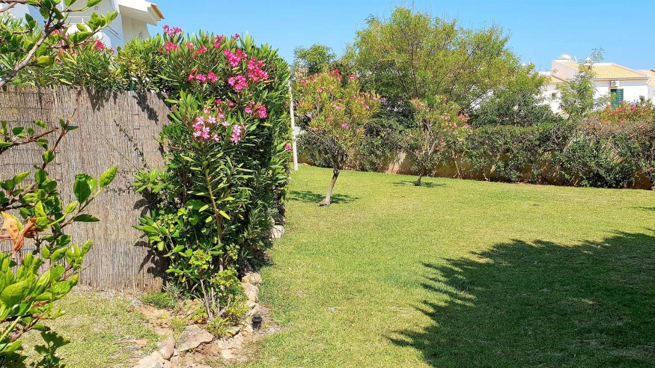 Vakantiehuis Jardim Da Oura By Sunny Deluxe