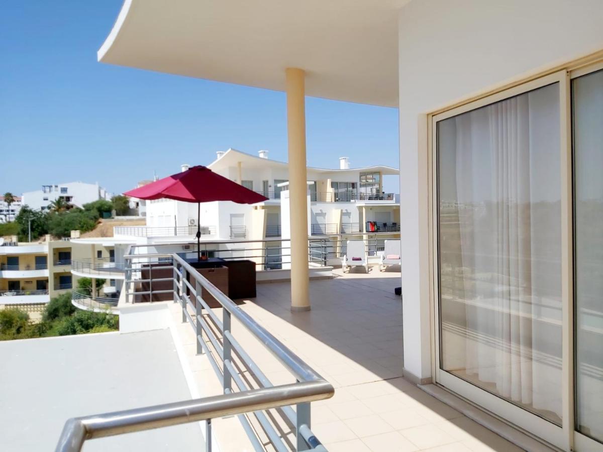 Sea View Penthouse In Apartment *