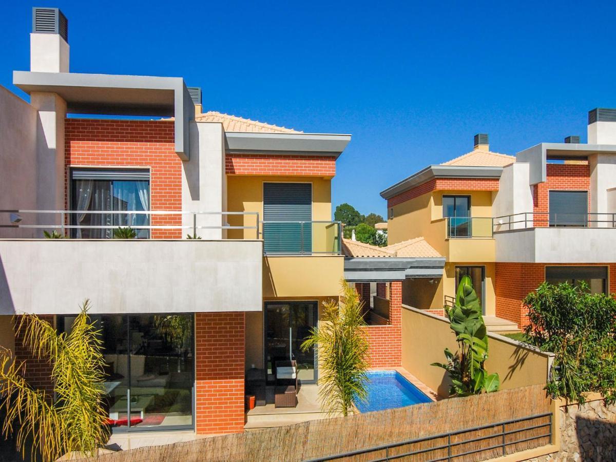 Villa V4, Jardins Branqueira2 Near Beach, *