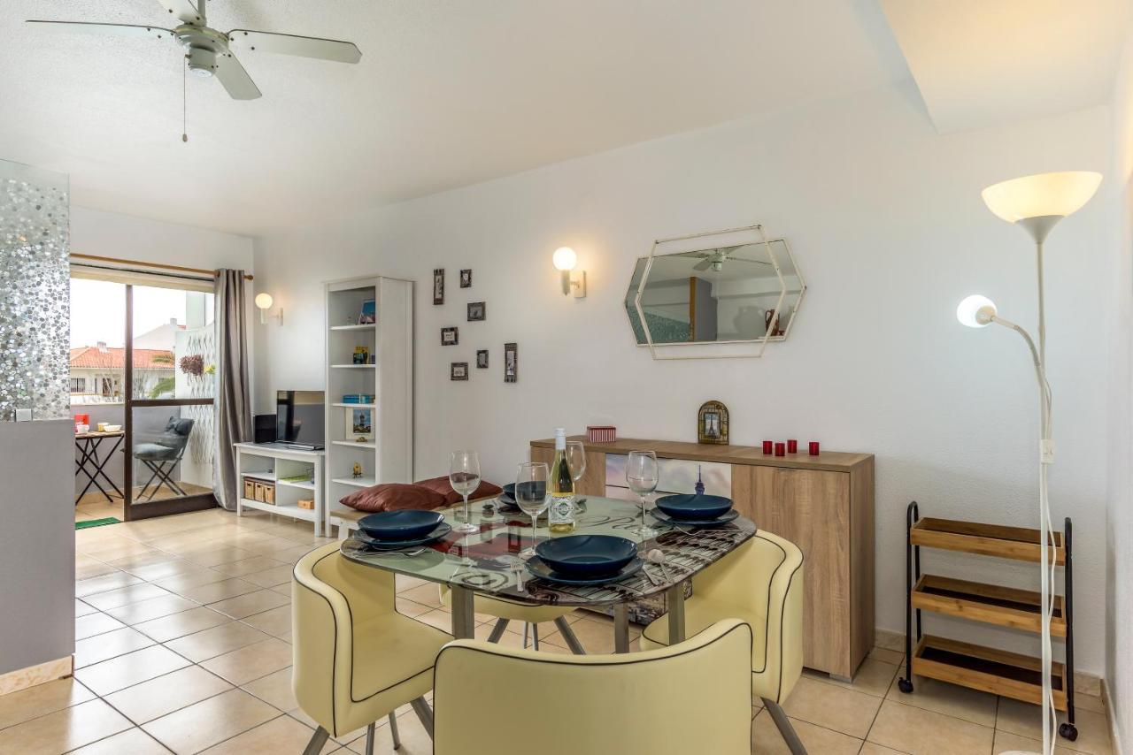 Apartment Flh Balcony Flat With Pool *