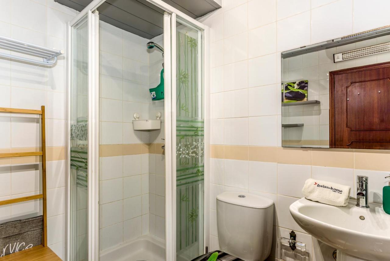 Flh Balcony Flat With Pool Apartment *
