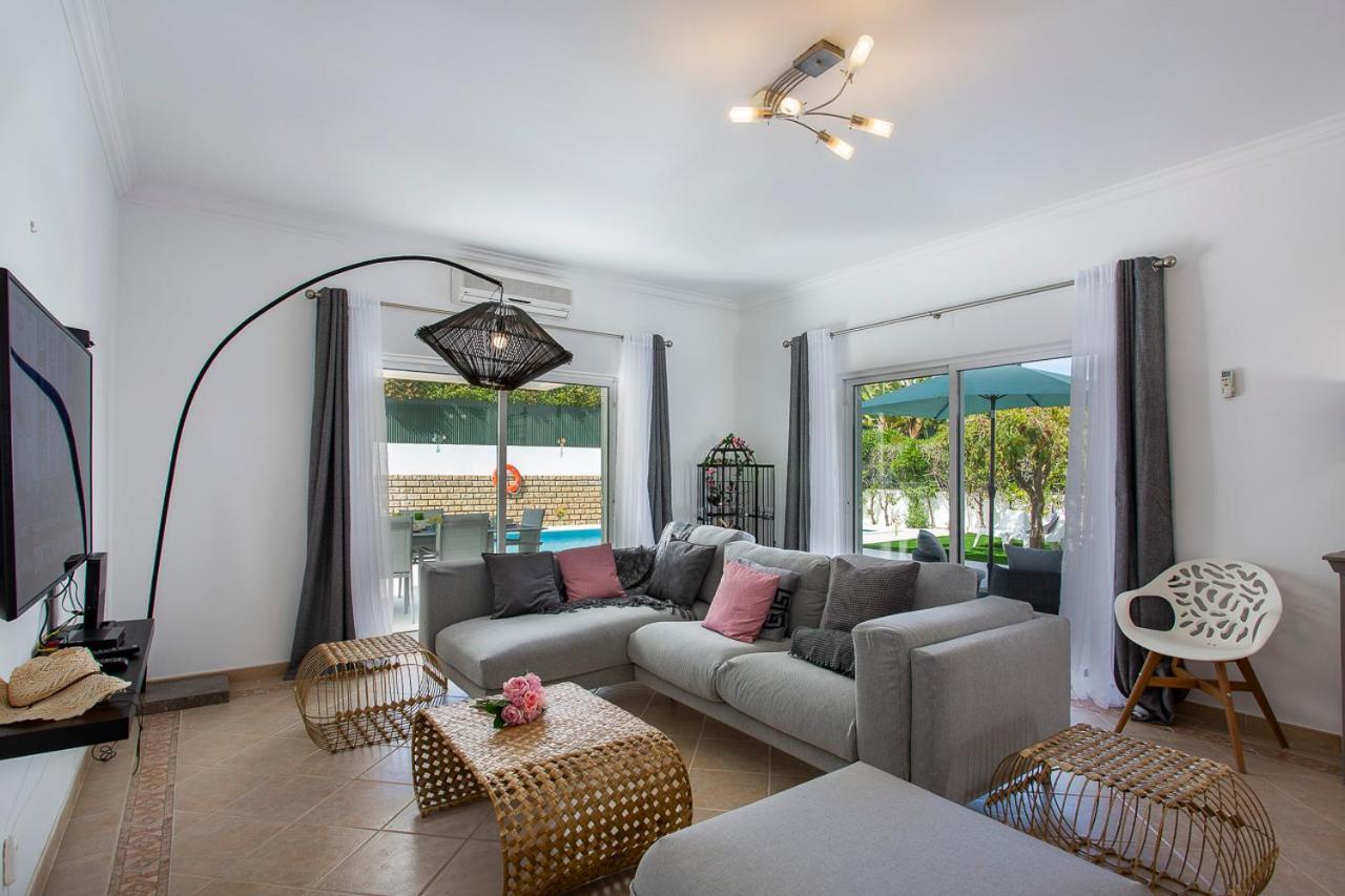 Mar E Brisa Villa *