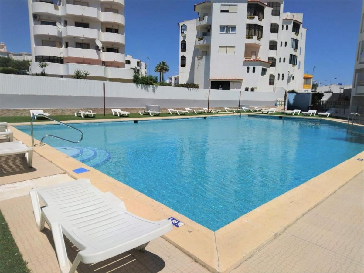 Apartyal - Apartamento T1 Com Piscina, Em Montechoro, Albufeira, Algarve Apartment