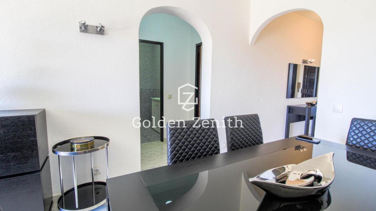 The Ocean By Golden Zenith Albufeira