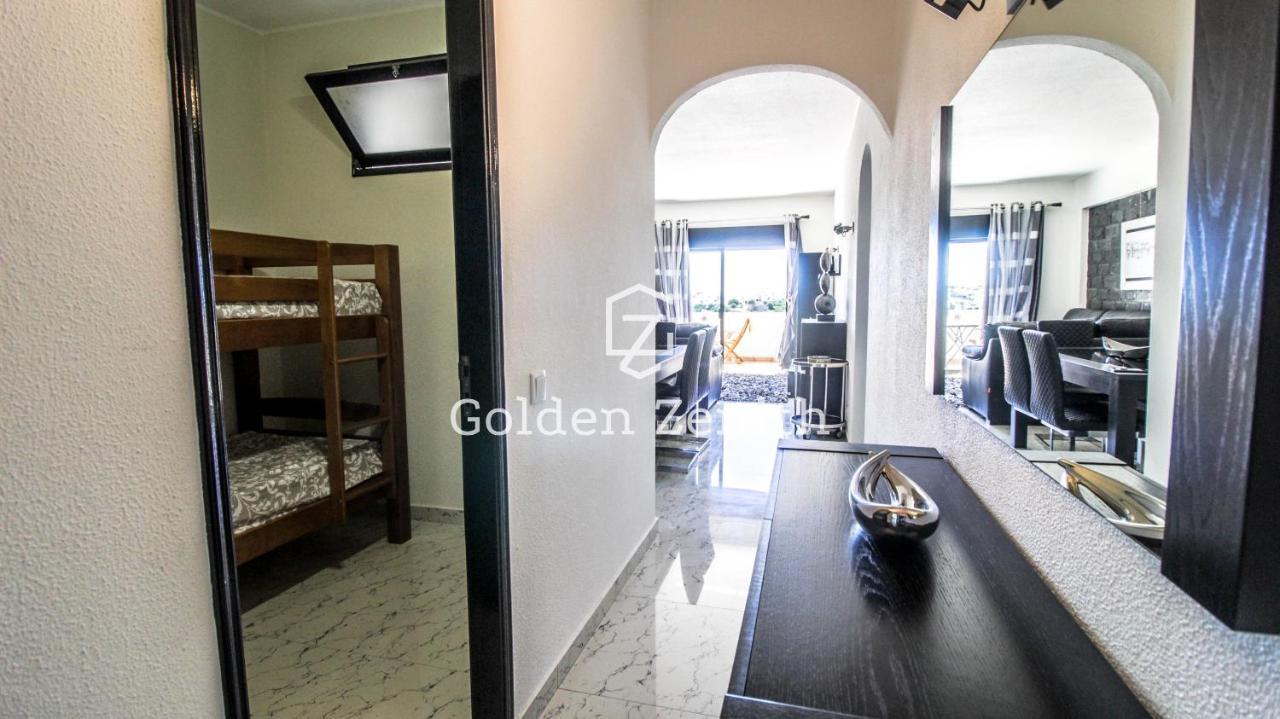 The Ocean By Golden Zenith Albufeira