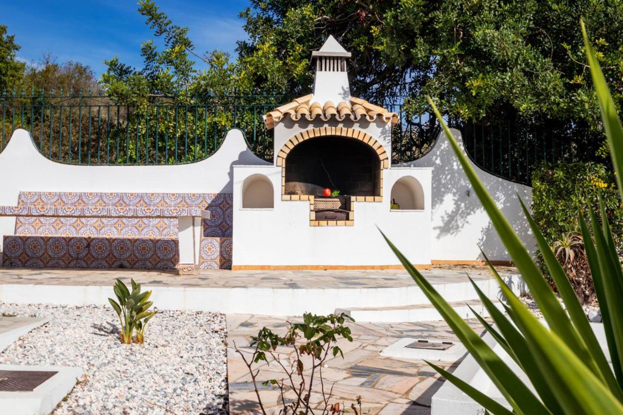 Villa Saint John By Algarve Vacation *