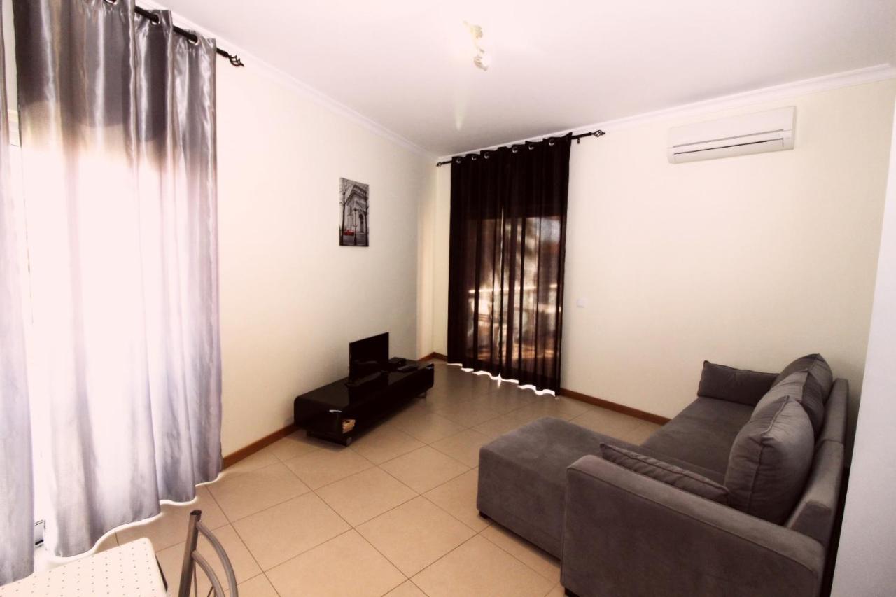 Oura Oasis