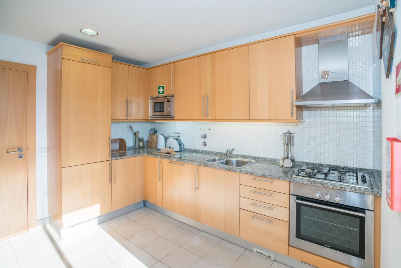 Modern 5 With Pool By Homing *