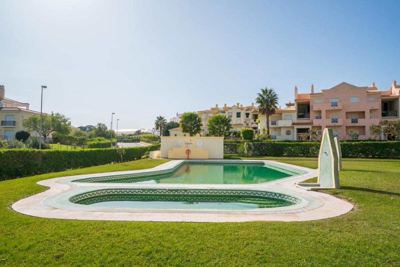 Quinta Do Paiva - Two Bedroom Olhos De Agua Apartment Albufeira